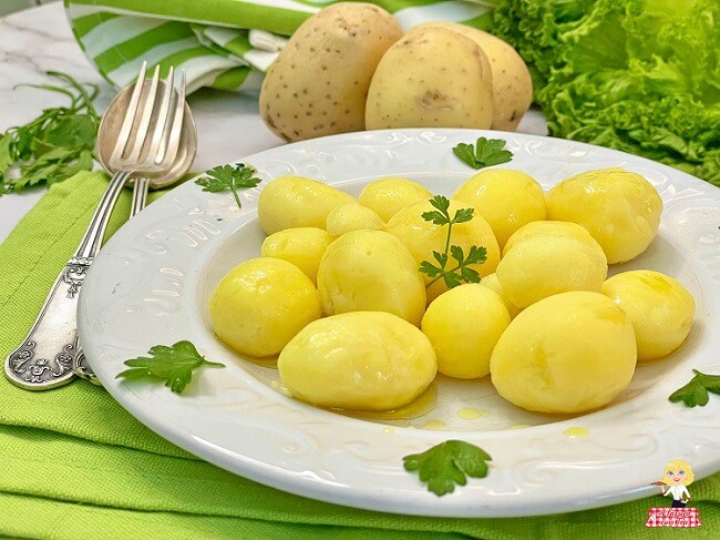 POMMES DE TERRE à LA VAPEUR