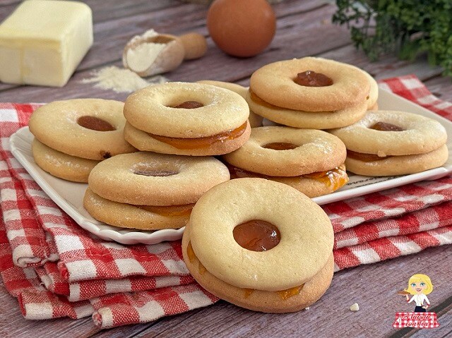 BISCUITS À LA CONFITURE FACILES