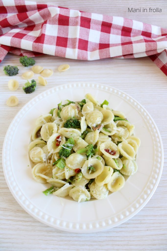 Orecchiette avec Brocolis et Anchois