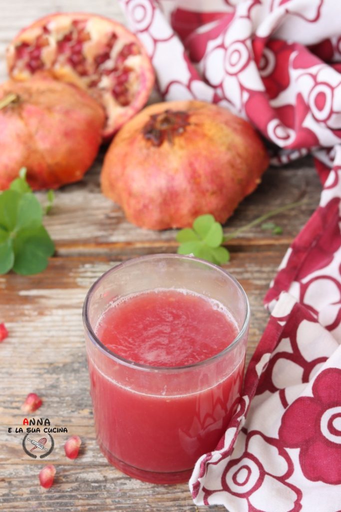 Jus de grenade frais