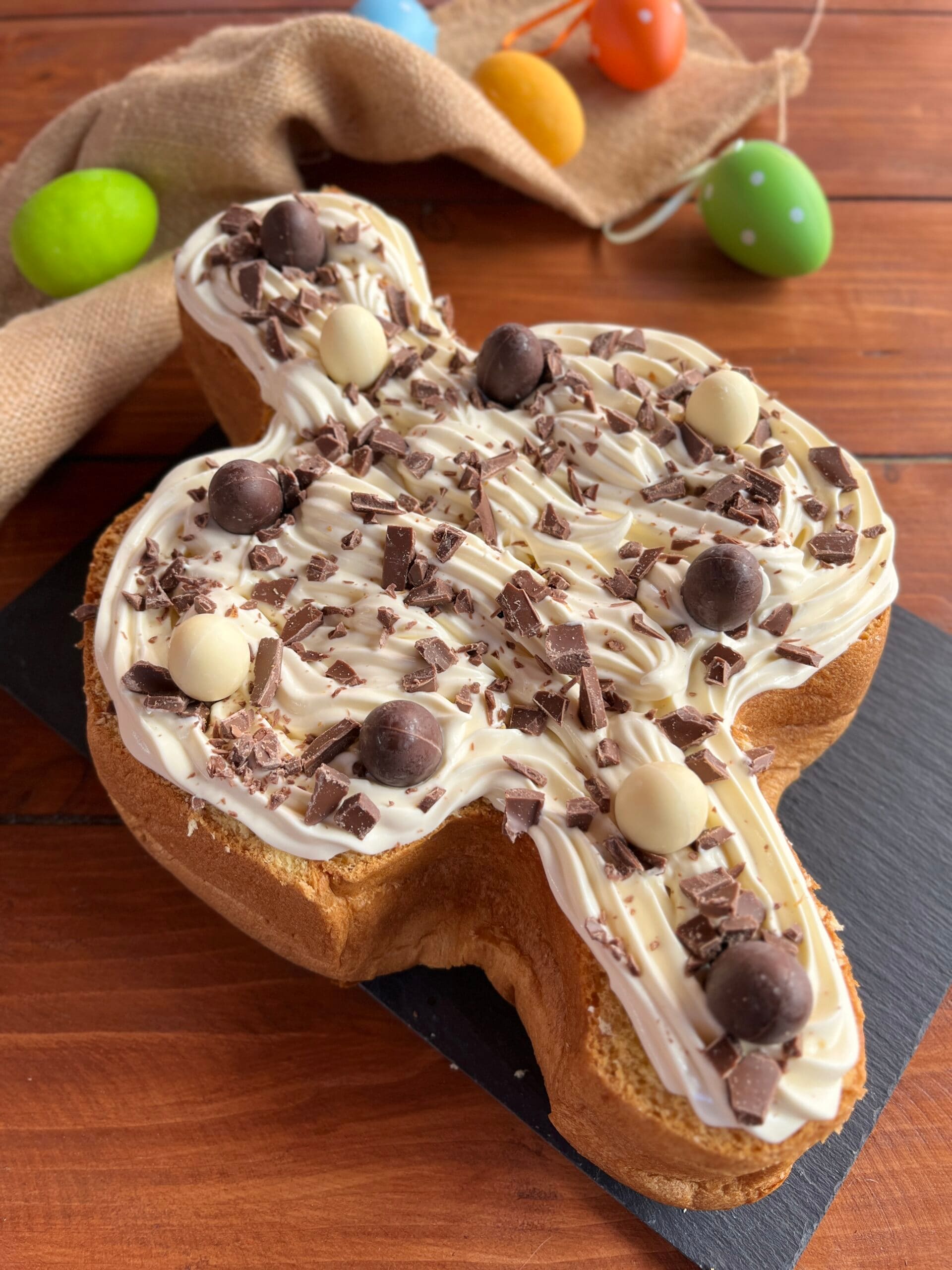 Colombamisù. Recette astucieuse avec le colomba restant