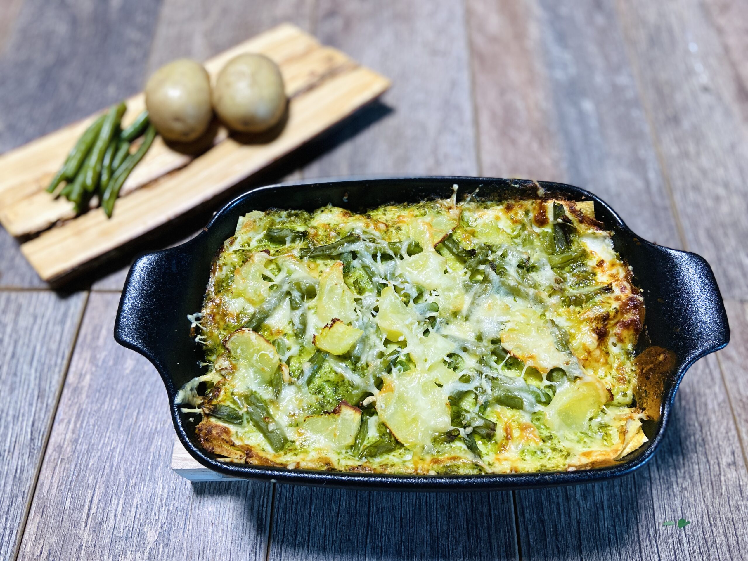 Lasagnes au pesto avec pommes de terre et haricots verts