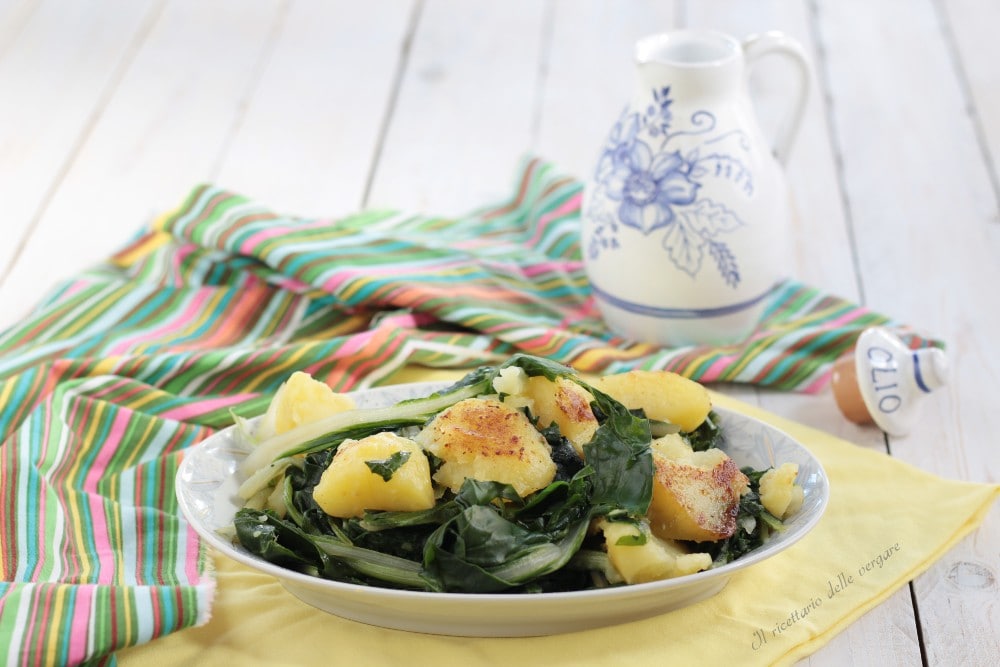 Pommes de terre à la poêle avec blettes