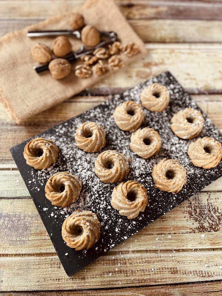 Biscuits moelleux aux noix