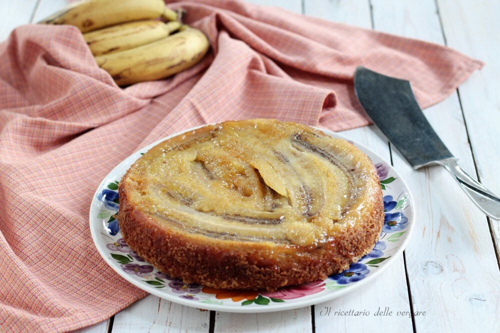 Gâteau renversé aux bananes