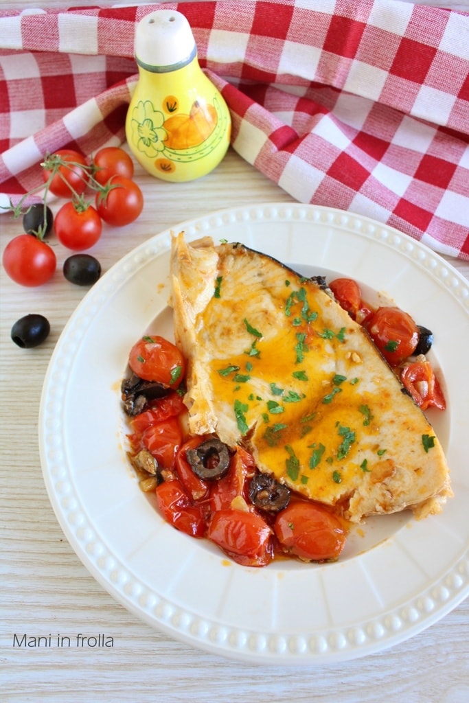 Espadon avec Tomates Cerises et Olives Noires