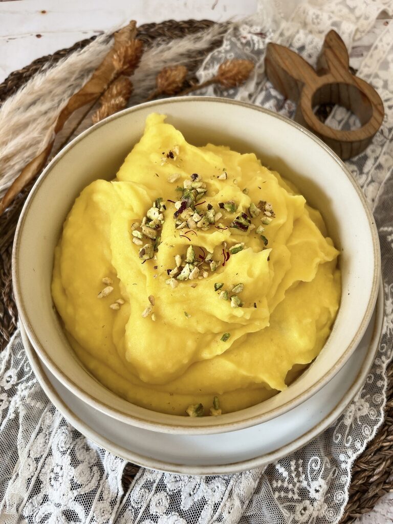Purée de pommes de terre au safran