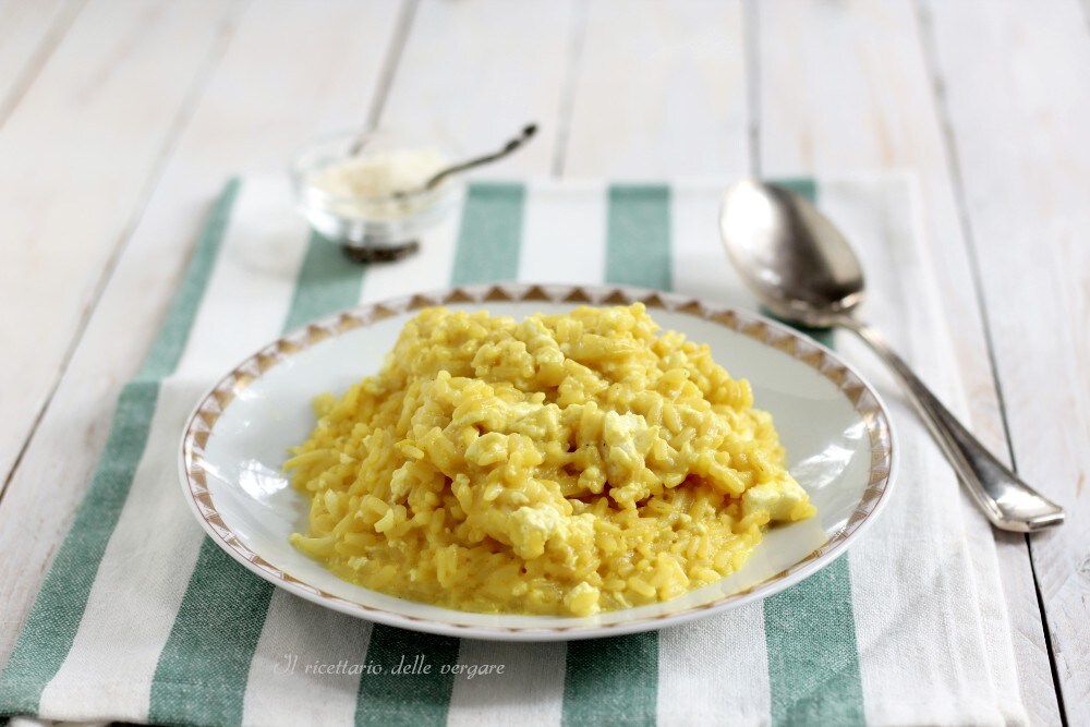 Risotto à la curcuma avec fromages