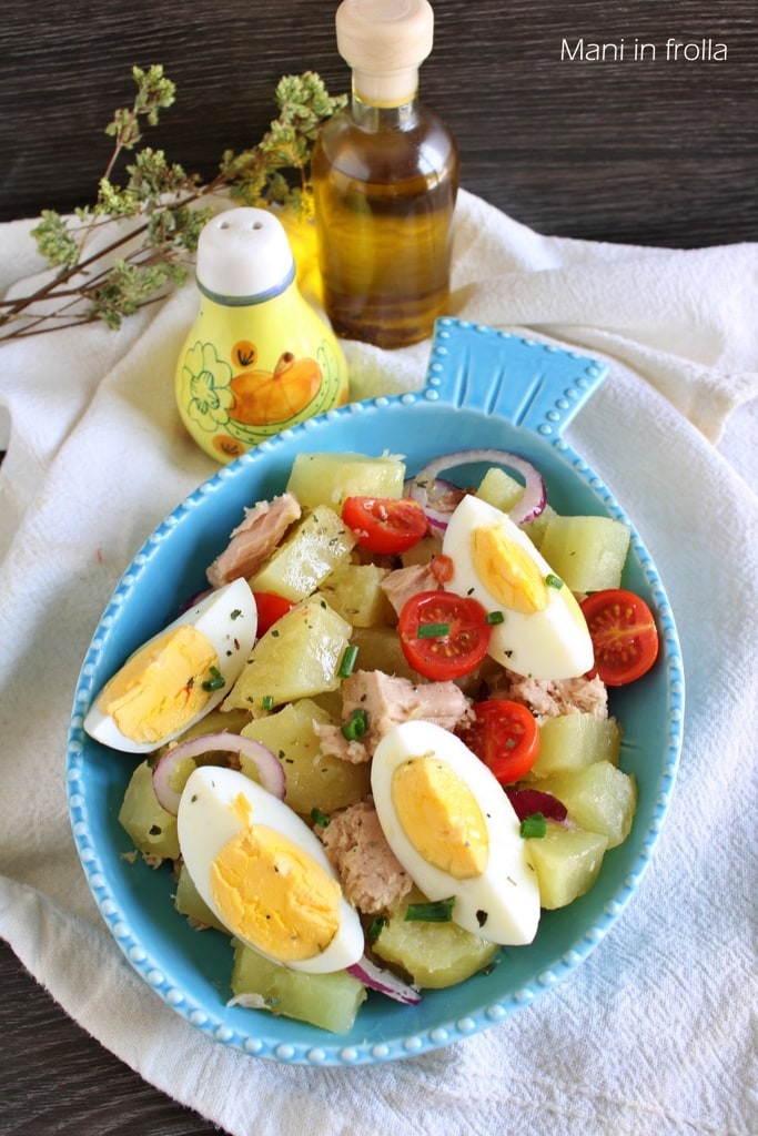 Salade avec Thon Pommes de Terre Tomates Cerises et Œufs