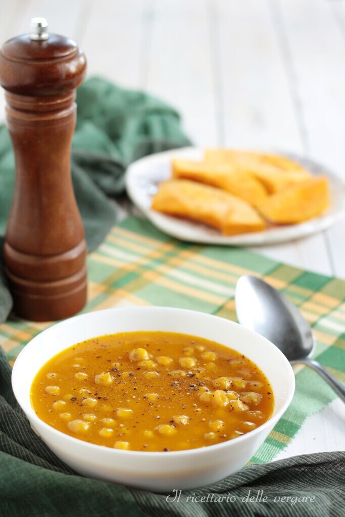 Crème de potiron et pois chiches