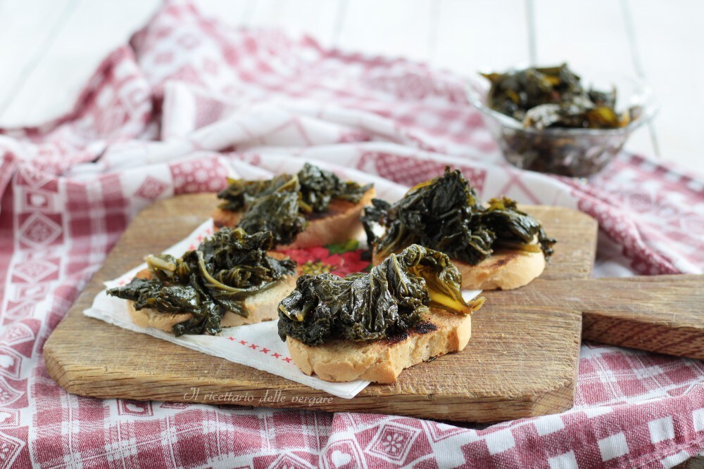 Crostoni au chou noir