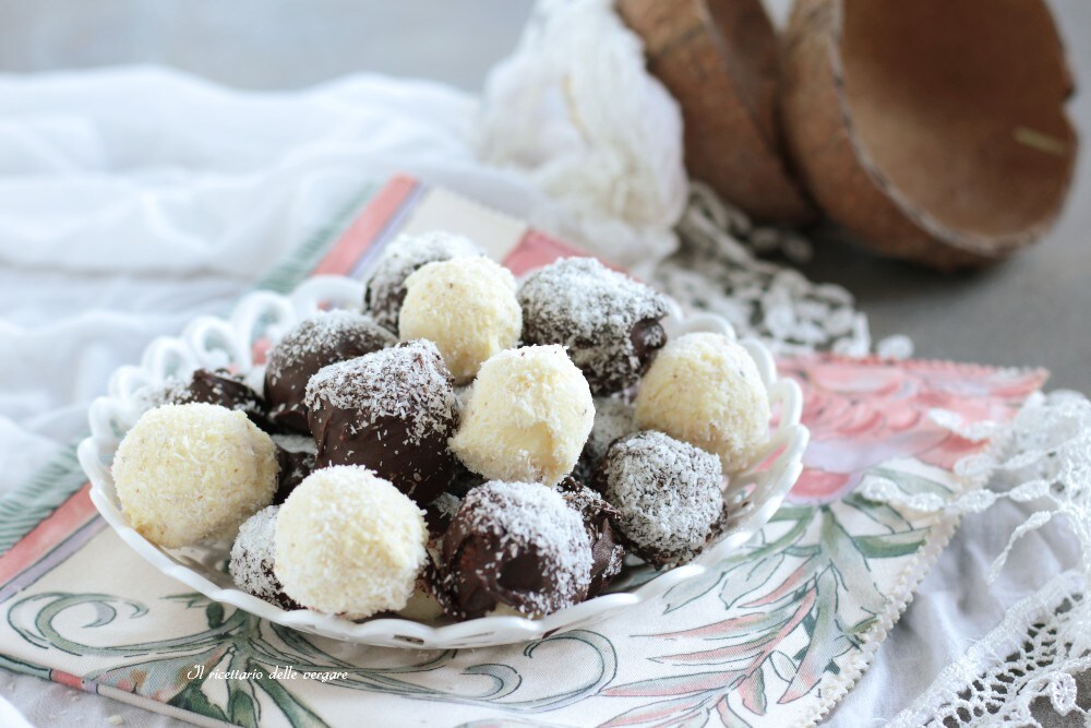 Petits truffes à la noix de coco