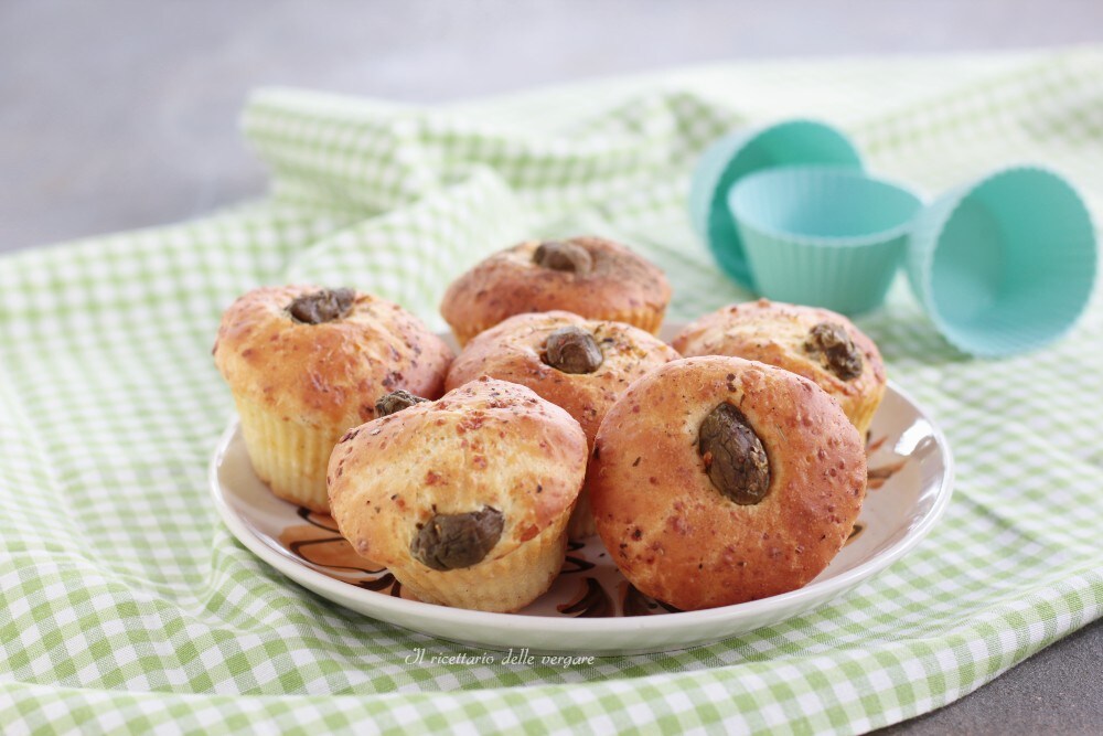Muffins au thon et olives vertes