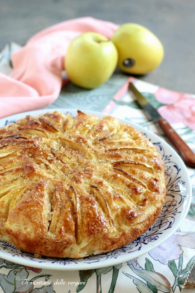 Gâteau aux pommes avec ricotta