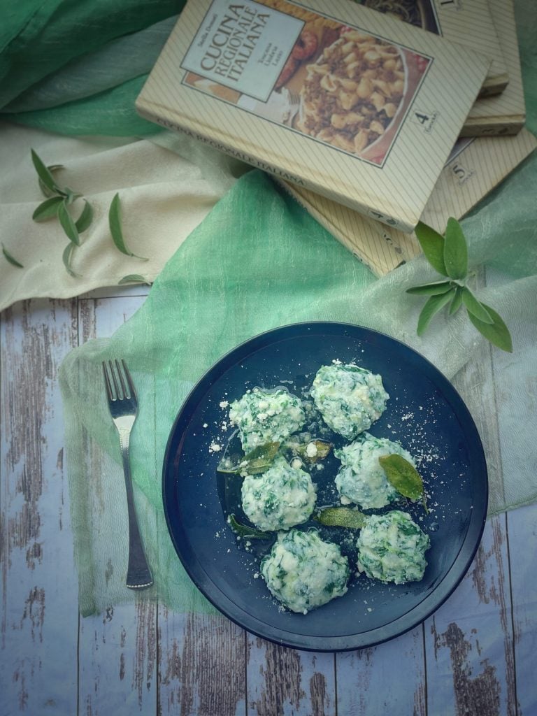 Pilons de poulet avec poivrons à la poêle