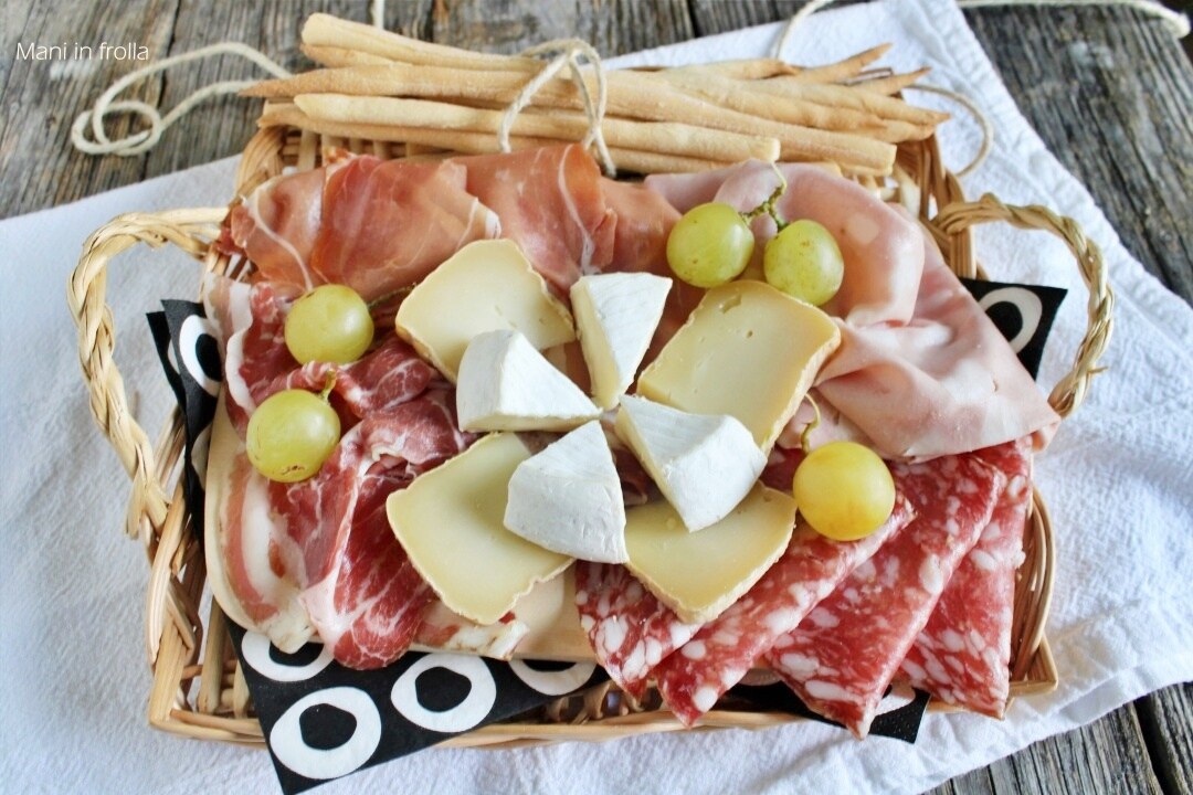 Plateau assorti de Charcuteries et Fromages