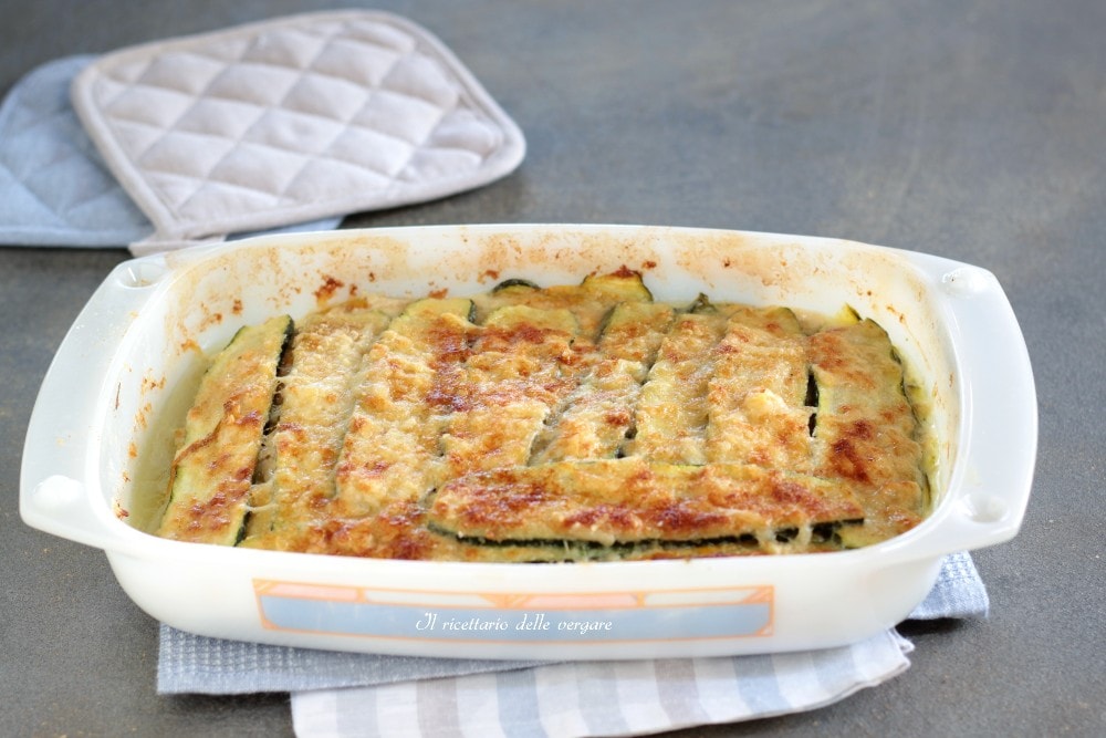 Gâteau de courgettes et fleurs