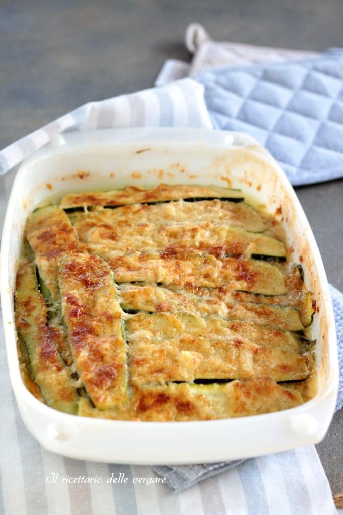 Gâteau de courgettes et fleurs