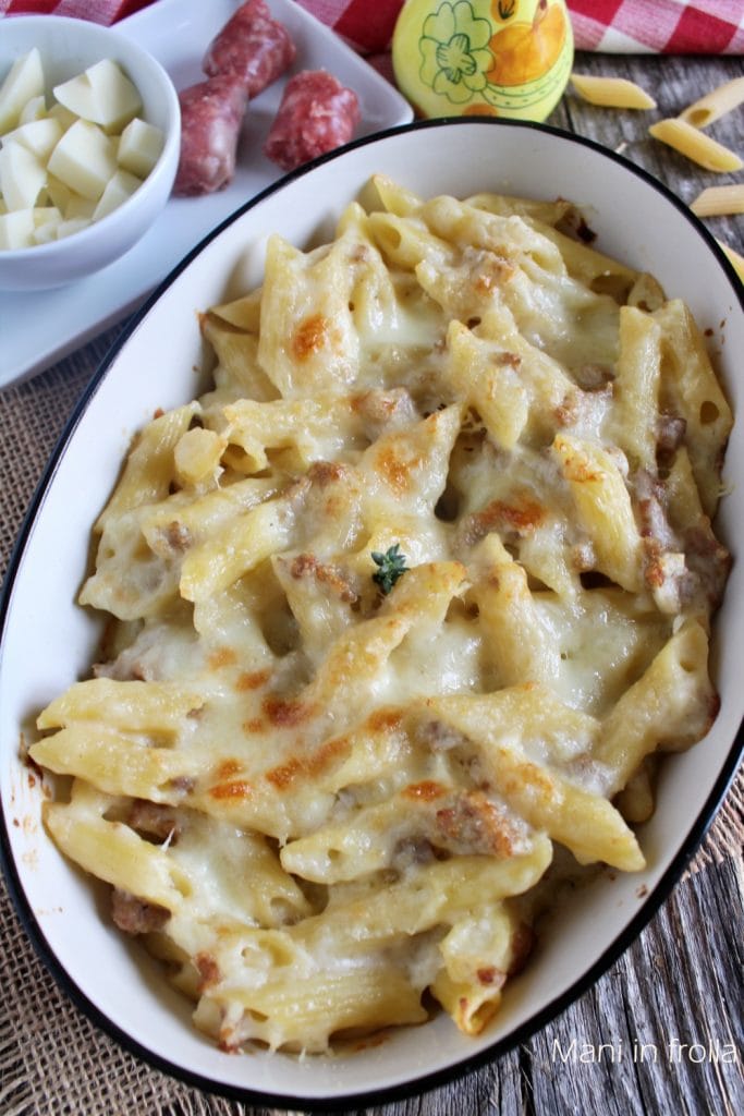 Pâtes au four avec Saucisse et Scamorza