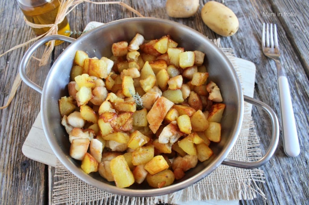 Morceaux de Poulet et Pommes de Terre à la poêle