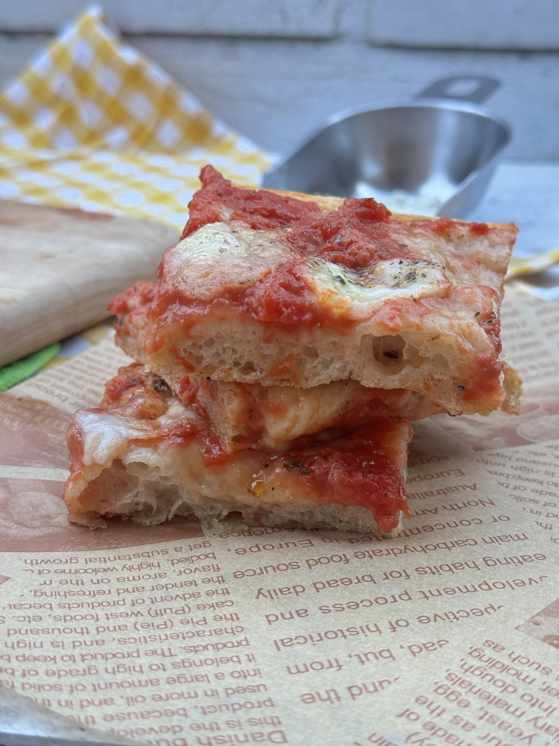 Pizza sans pétrissage avec levain