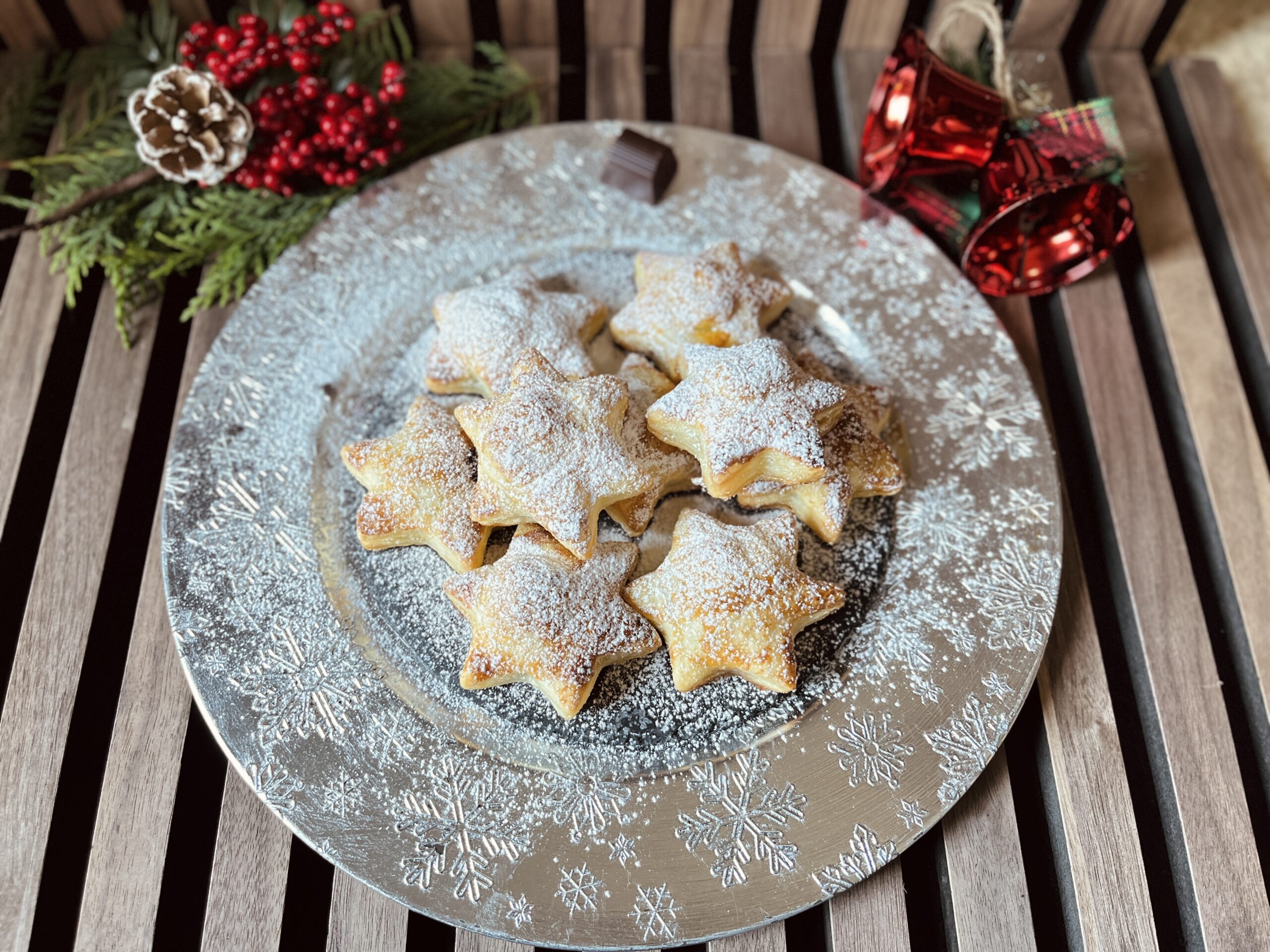 Étoiles de pâte feuilletée avec Mon Chéri
