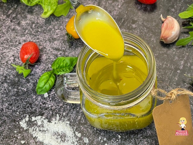 SAUCE POUR SALADE faite maison