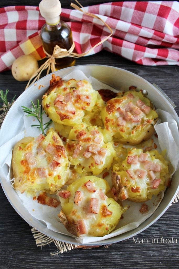 Pommes de terre écrasées au four avec Jambon et Fromage
