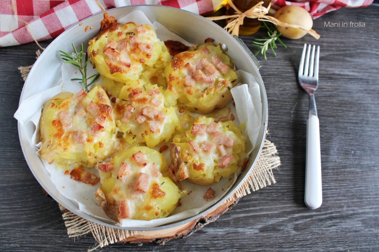 Pommes de terre écrasées au four avec Jambon et Fromage