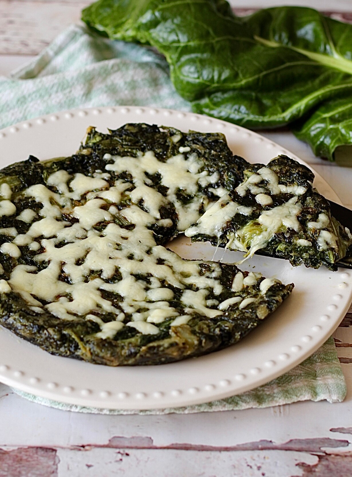 Omelette de blettes fondante, sans œufs, cuite à la poêle, prête en 5 minutes !