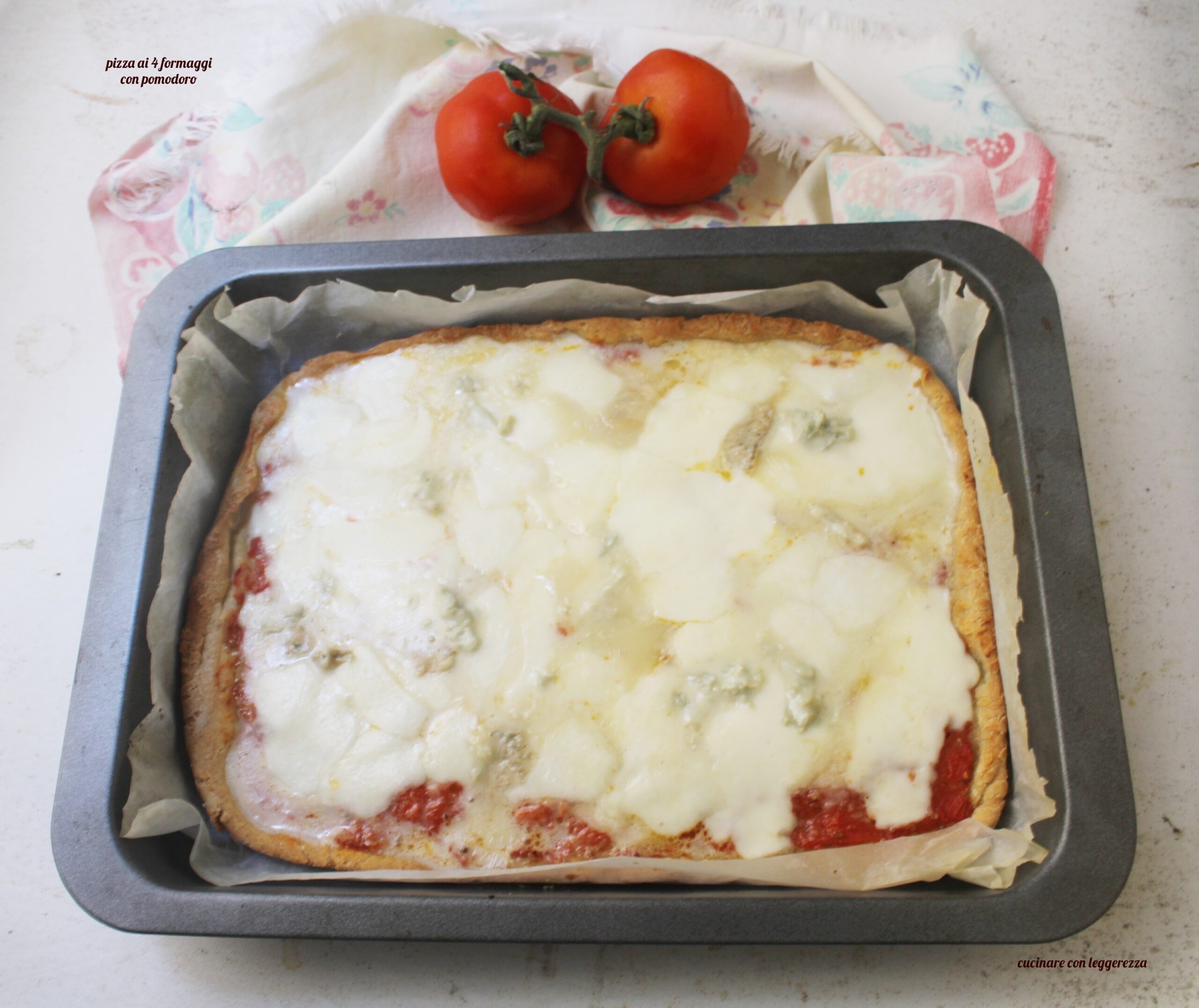 Pizza aux 4 fromages avec tomate – levain