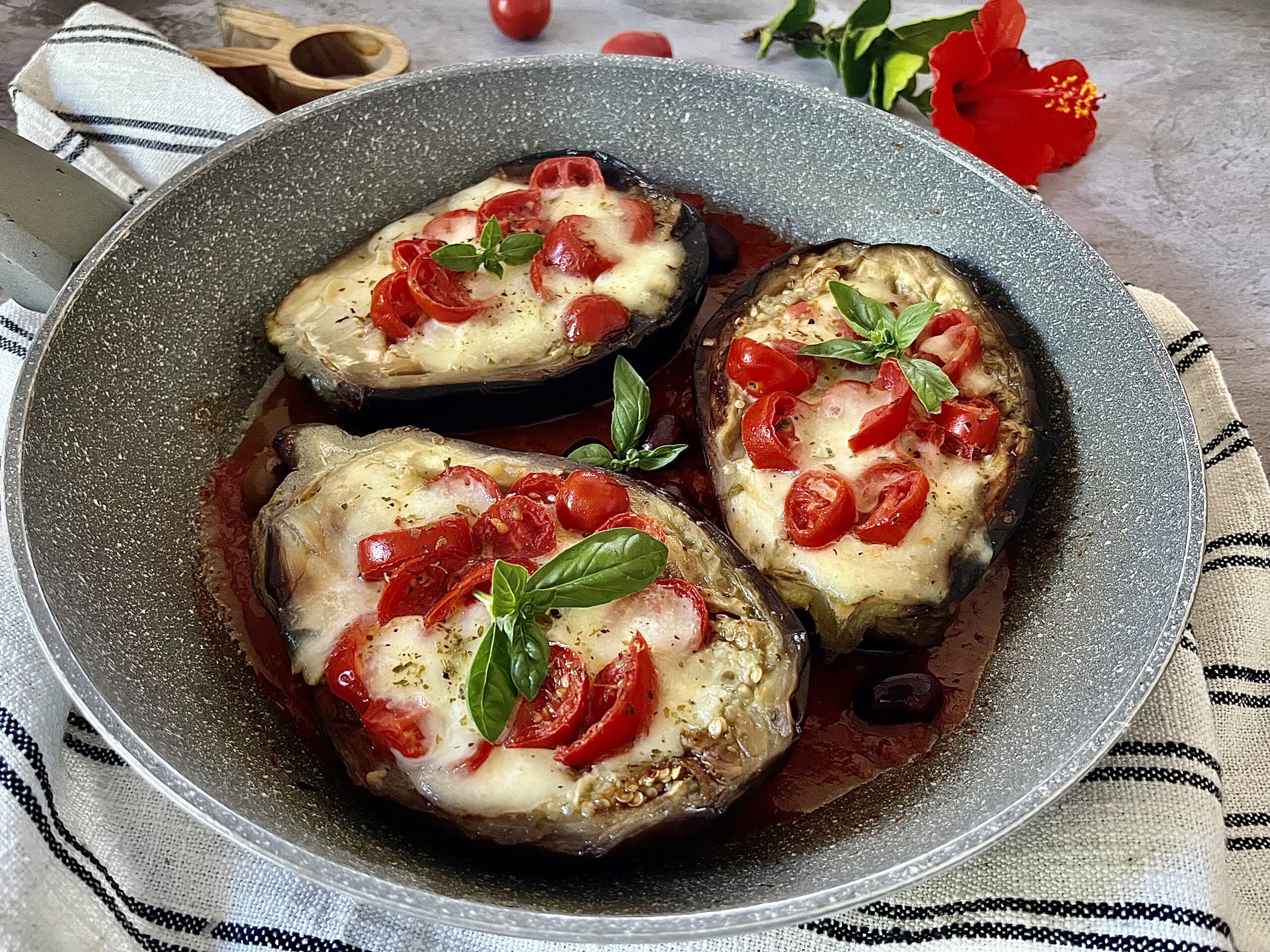 Aubergines farcies à la poêle