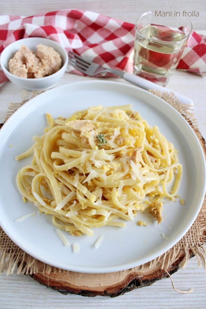 Pâtes au Thon et crème d'Oeufs et fromage