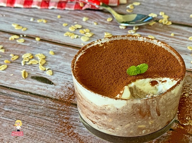 PORRIDGE AU CACAO avec YAOURT ET FLOCONS D’AVOINE