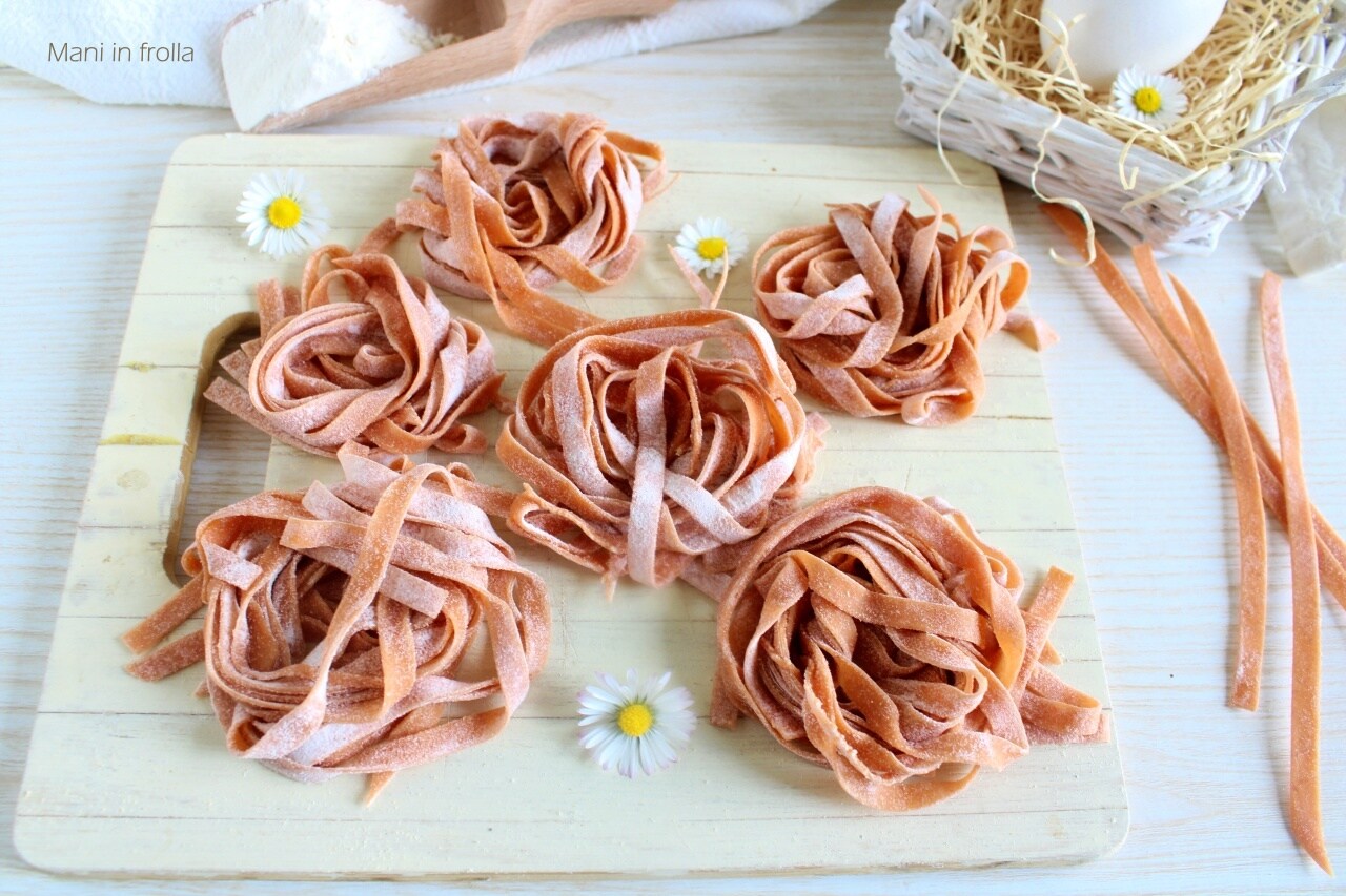 Tagliatelles au concentré de tomate
