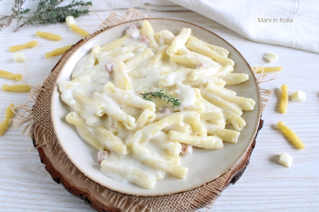 Pâtes Scamorza et Pancetta