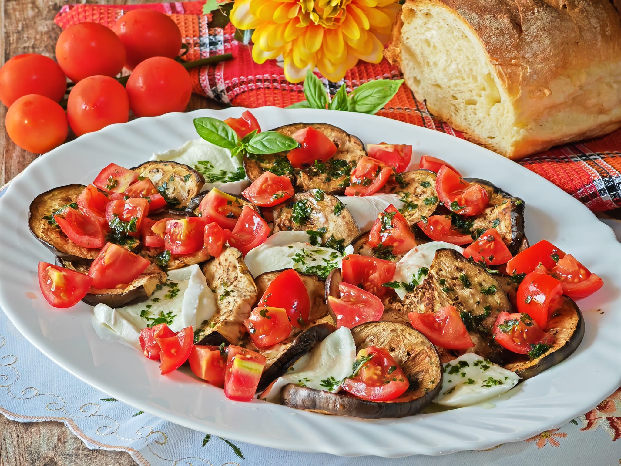 Caprese avec aubergines grillées