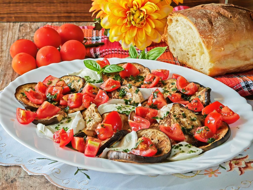 Caprese avec aubergines grillées