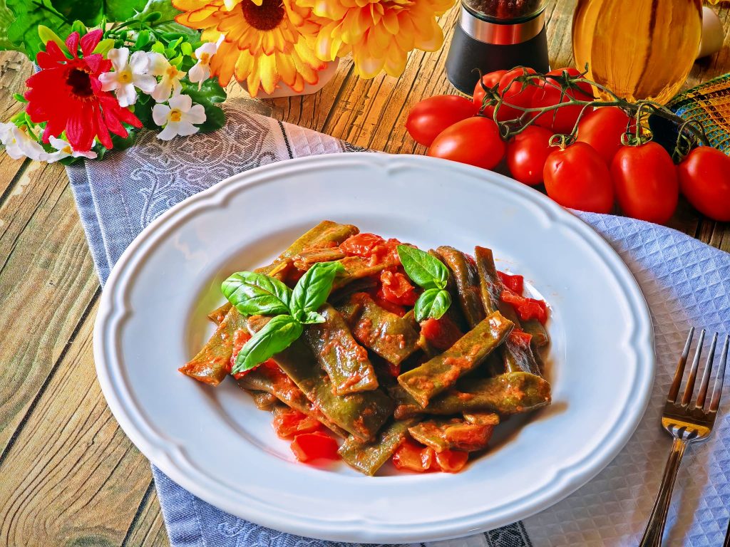 Haricots plats à la tomate