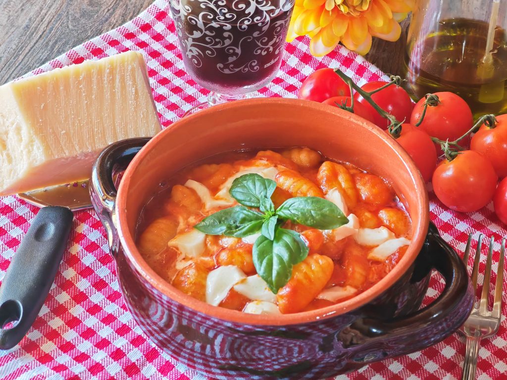 Gnocchi à la Sorrentia filants