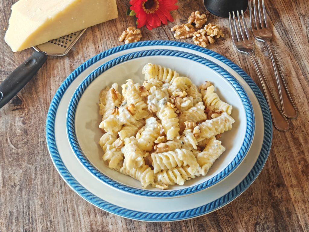 Pâtes gorgonzola et noix