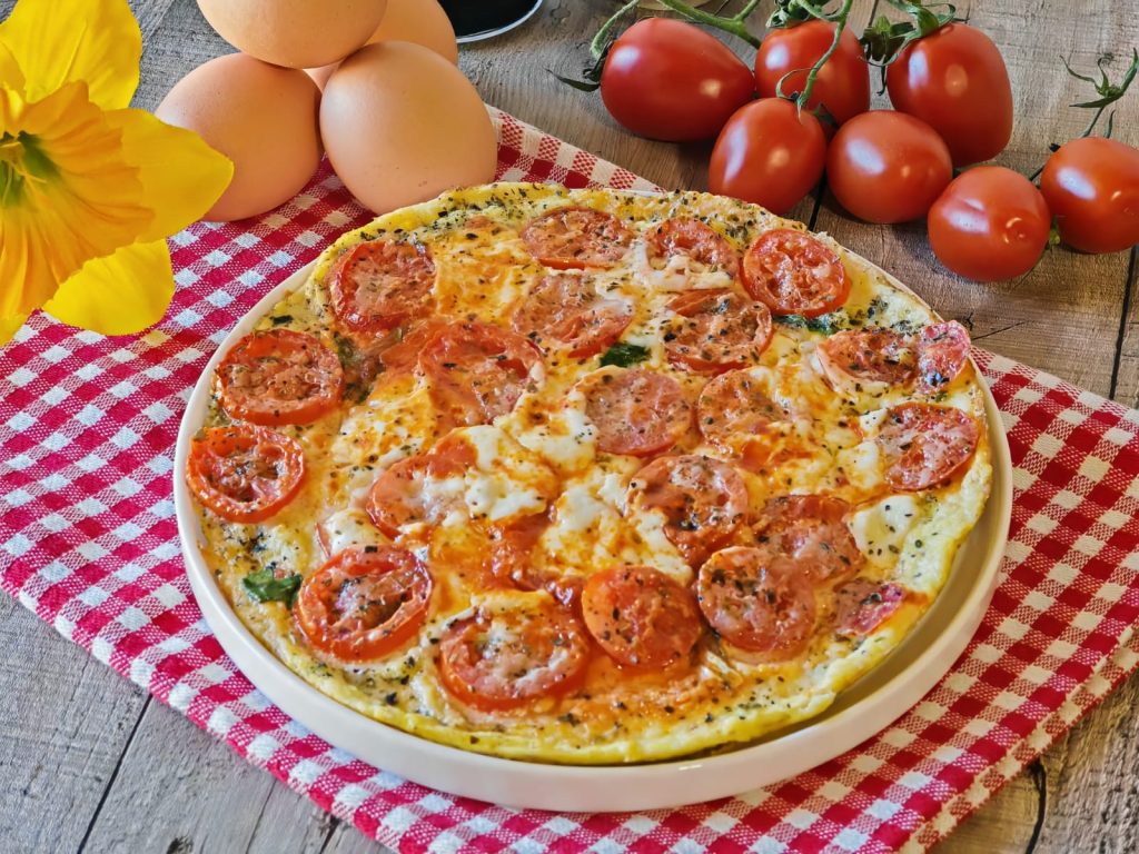 Faux pizza aux blancs d'œufs à la poêle