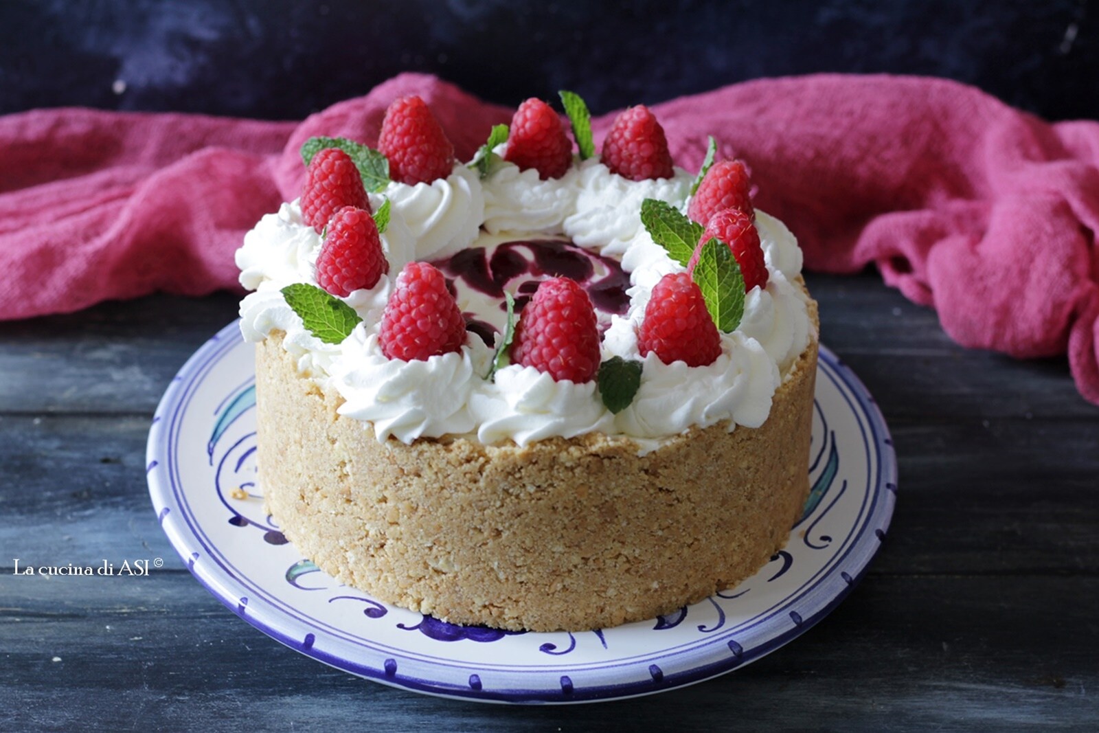 Cheesecake marbrée aux fruits rouges