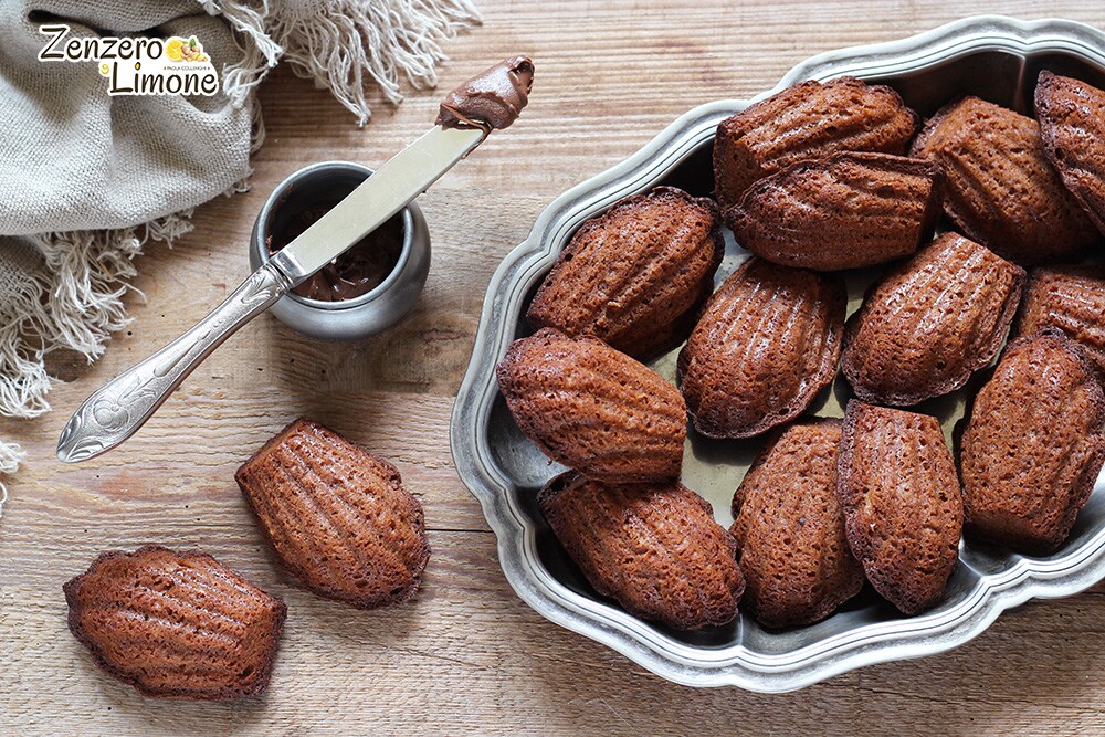 Madeleines à la Nutella