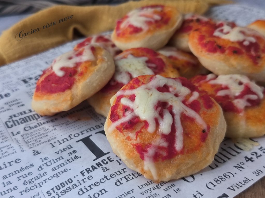 Mini-pizzas de buffet très moelleuses Cuisine vue sur mer