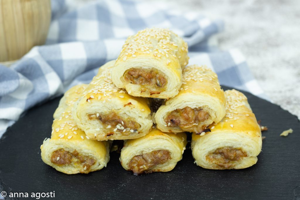 Mini roulés de poulet en pâte feuilletée