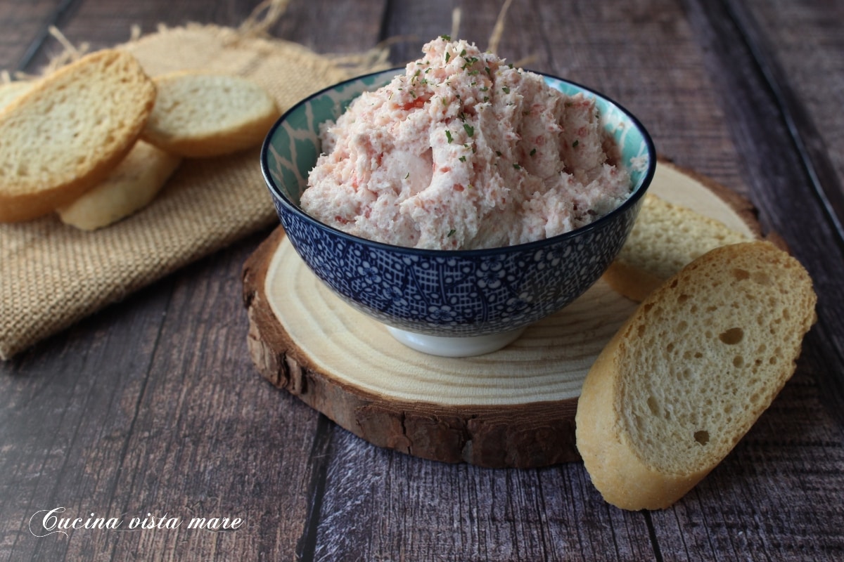 Mousse au speck et à la robiola