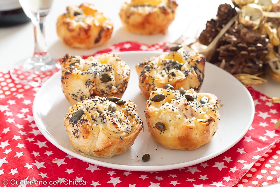 Muffins de pâte feuilletée ricotta et jambon
