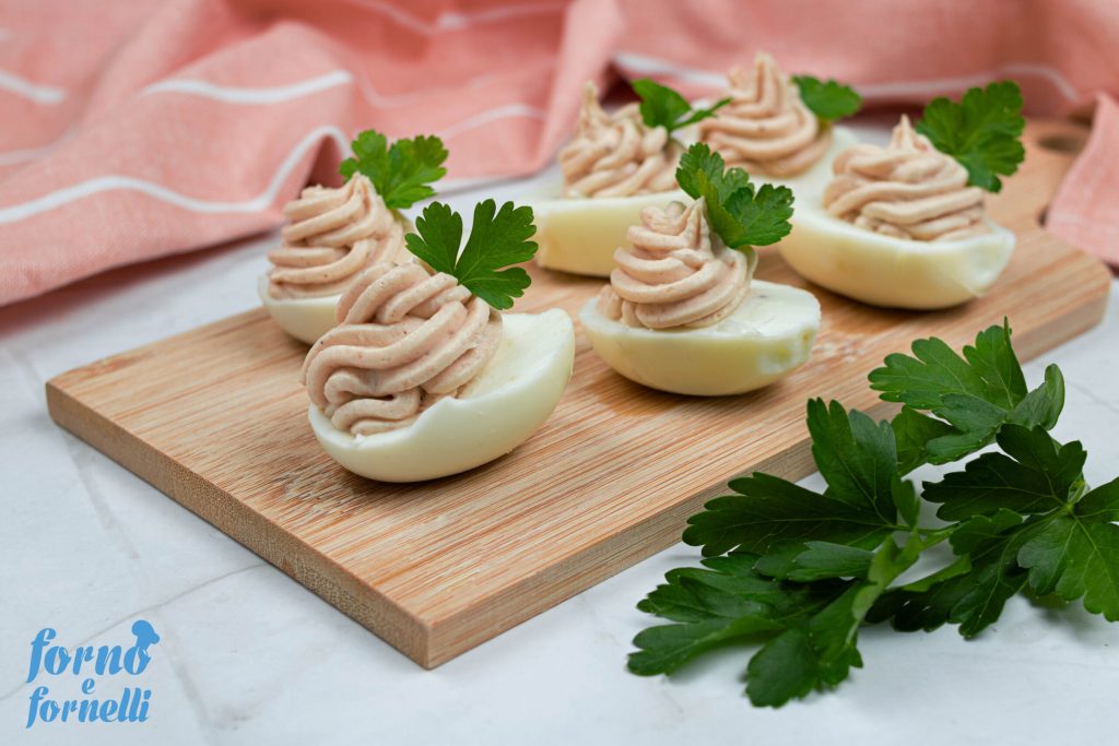 Oeufs durs farcis au jambon