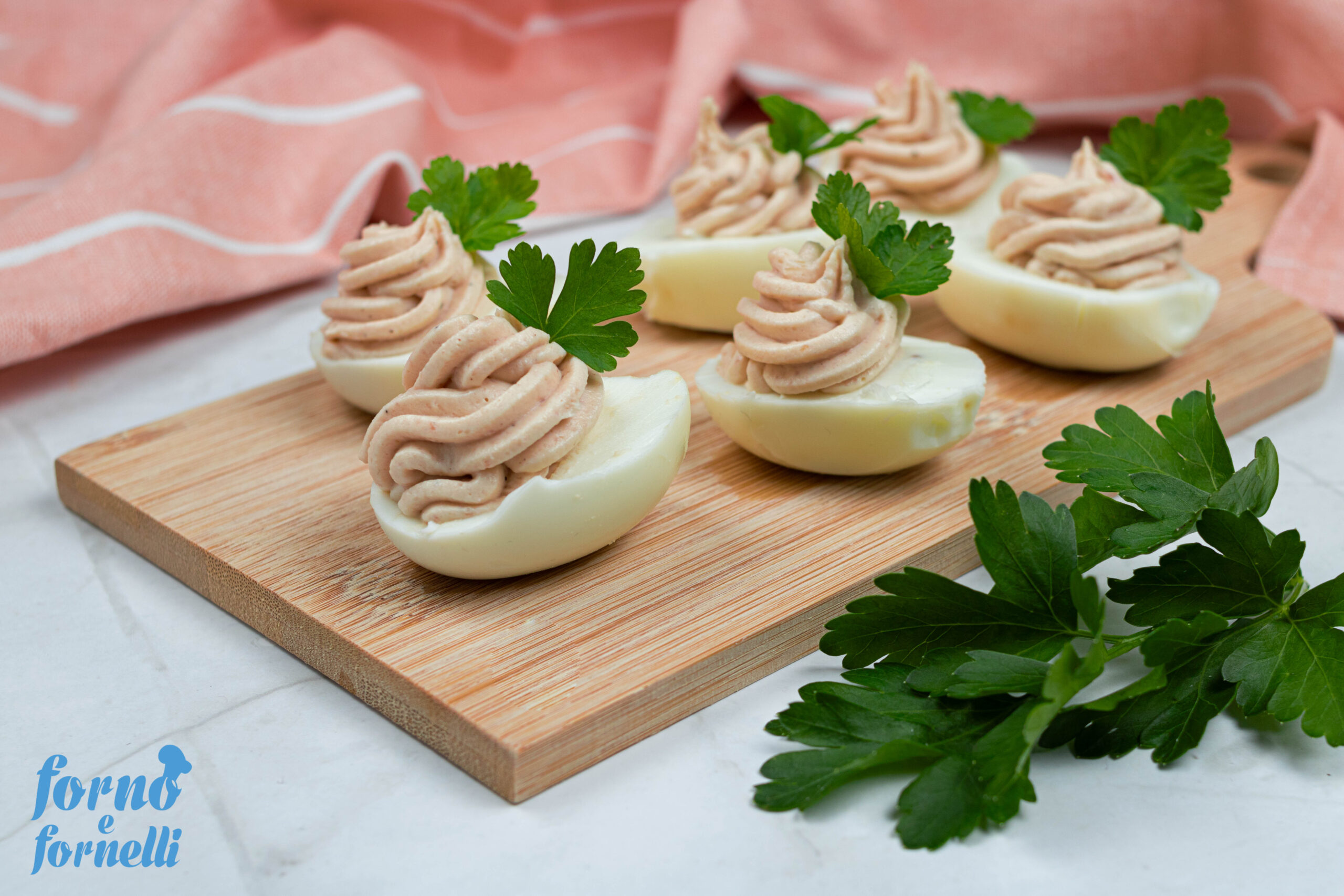 Oeufs farcis au jambon
